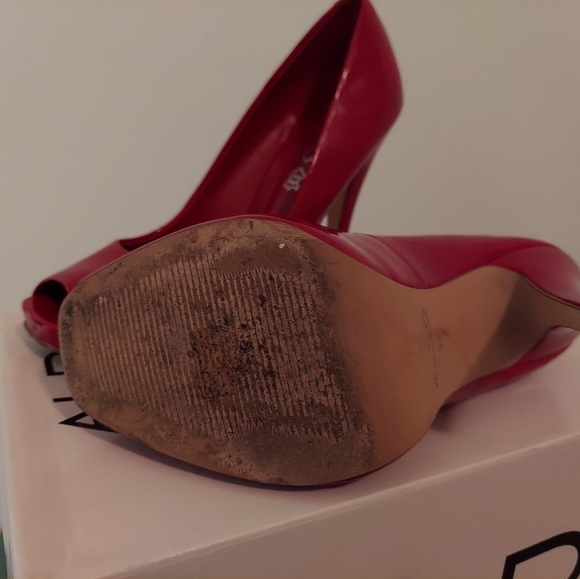 Aldo Red Peep Toe Heels Size 37 EU (6.5 US) - Picture 7 of 7